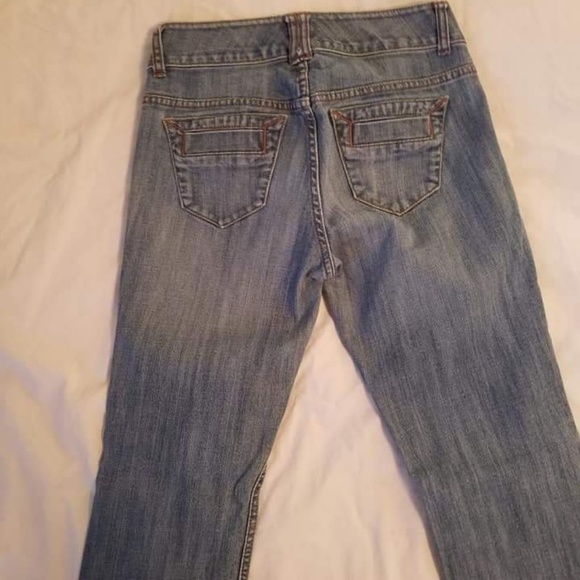 CAbi Jeans - Picture 2 of 5